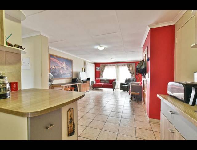 3 BEDROOM TOWNHOUSE FOR SALE IN HONEYDEW